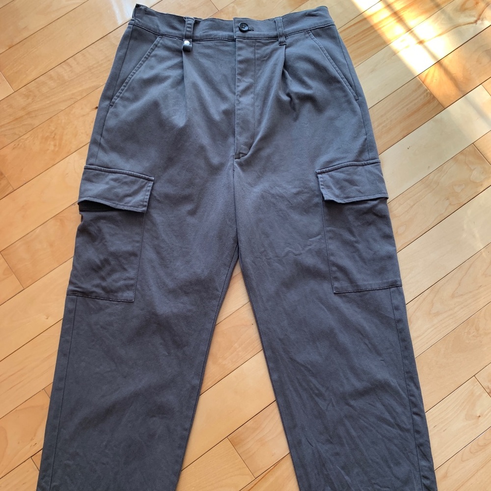 Izzue basic cargo pants